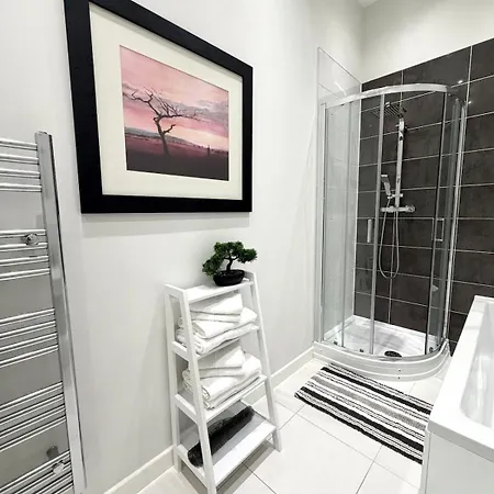 Apartment Luxe Riverside Retreat Centre - Free Parking Leeds (West Yorkshire)